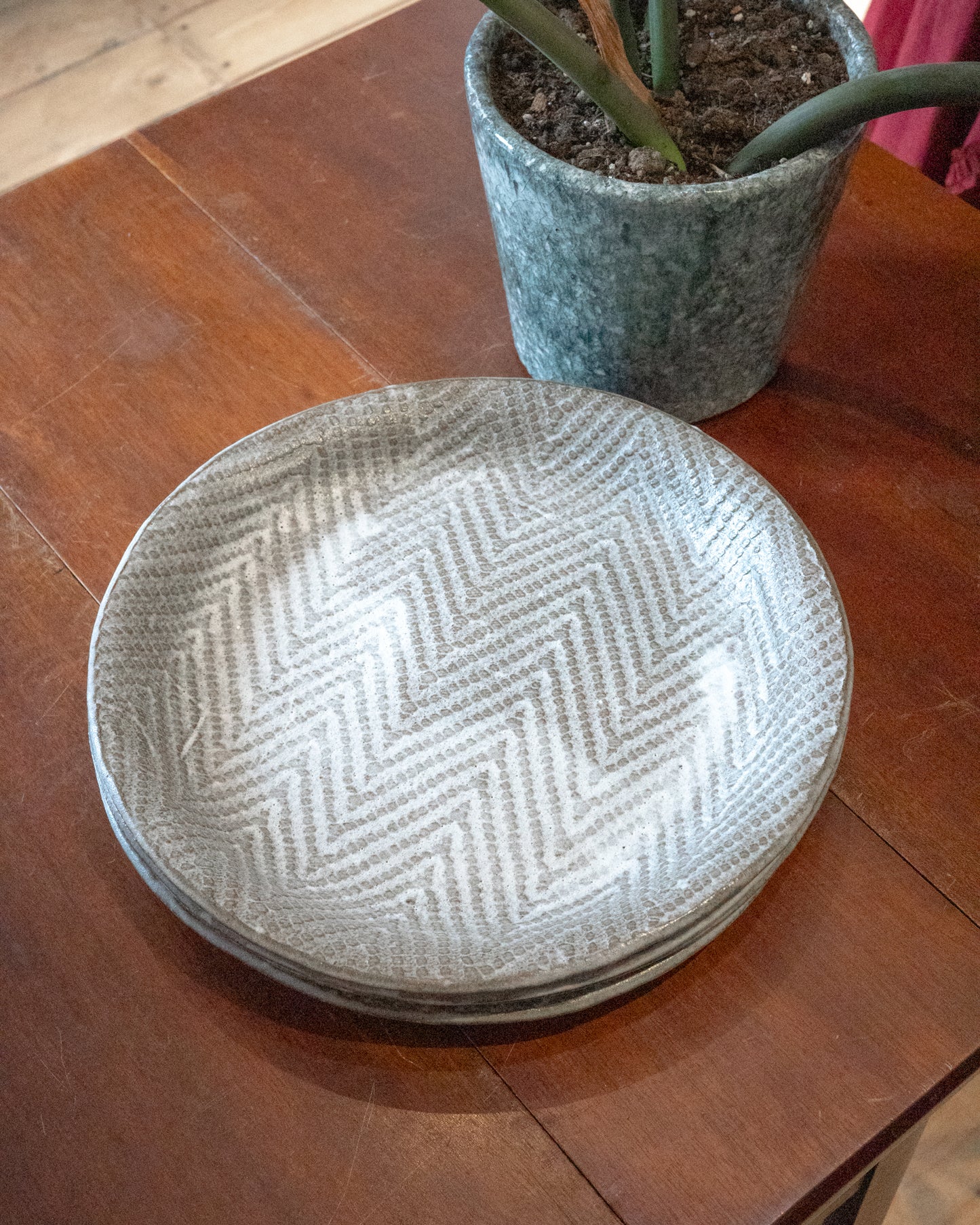 Shishan Artisan Plates